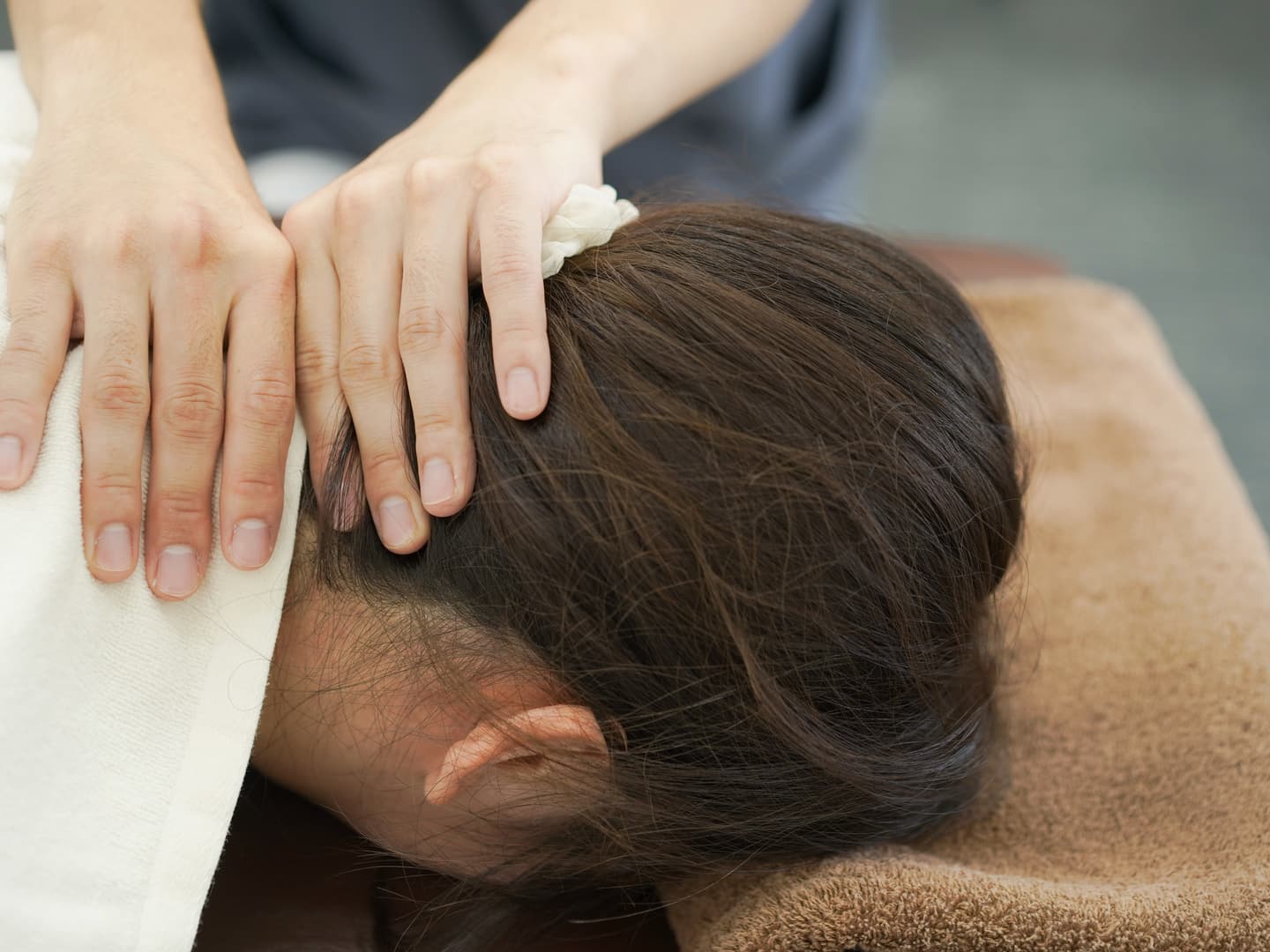 猫背・ストレートネック治療